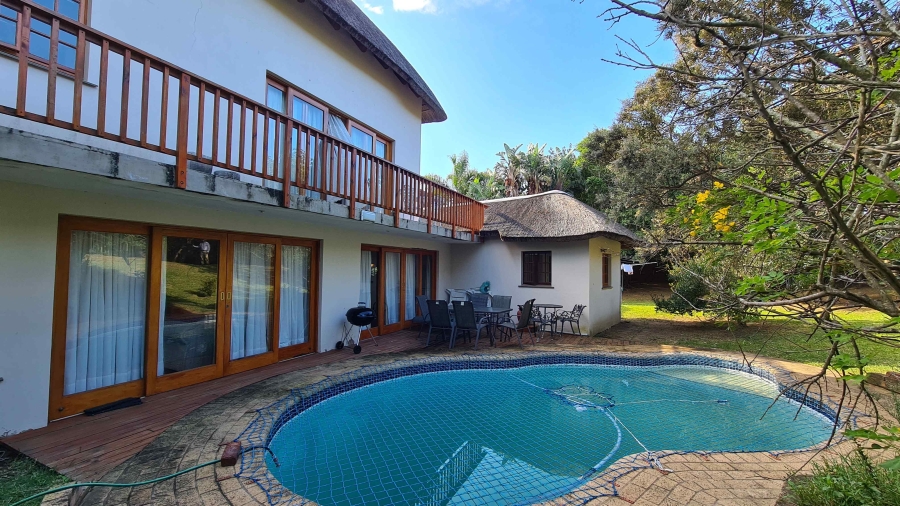 6 Bedroom Property for Sale in Blue Bend Eastern Cape